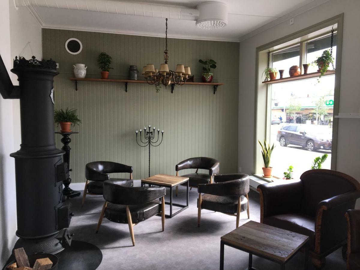 Orsa Station Bed And Breakfast מראה חיצוני תמונה